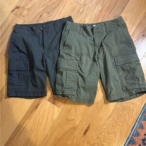 Old Navy Men's Cargo Shorts - Dark Gray and Olive